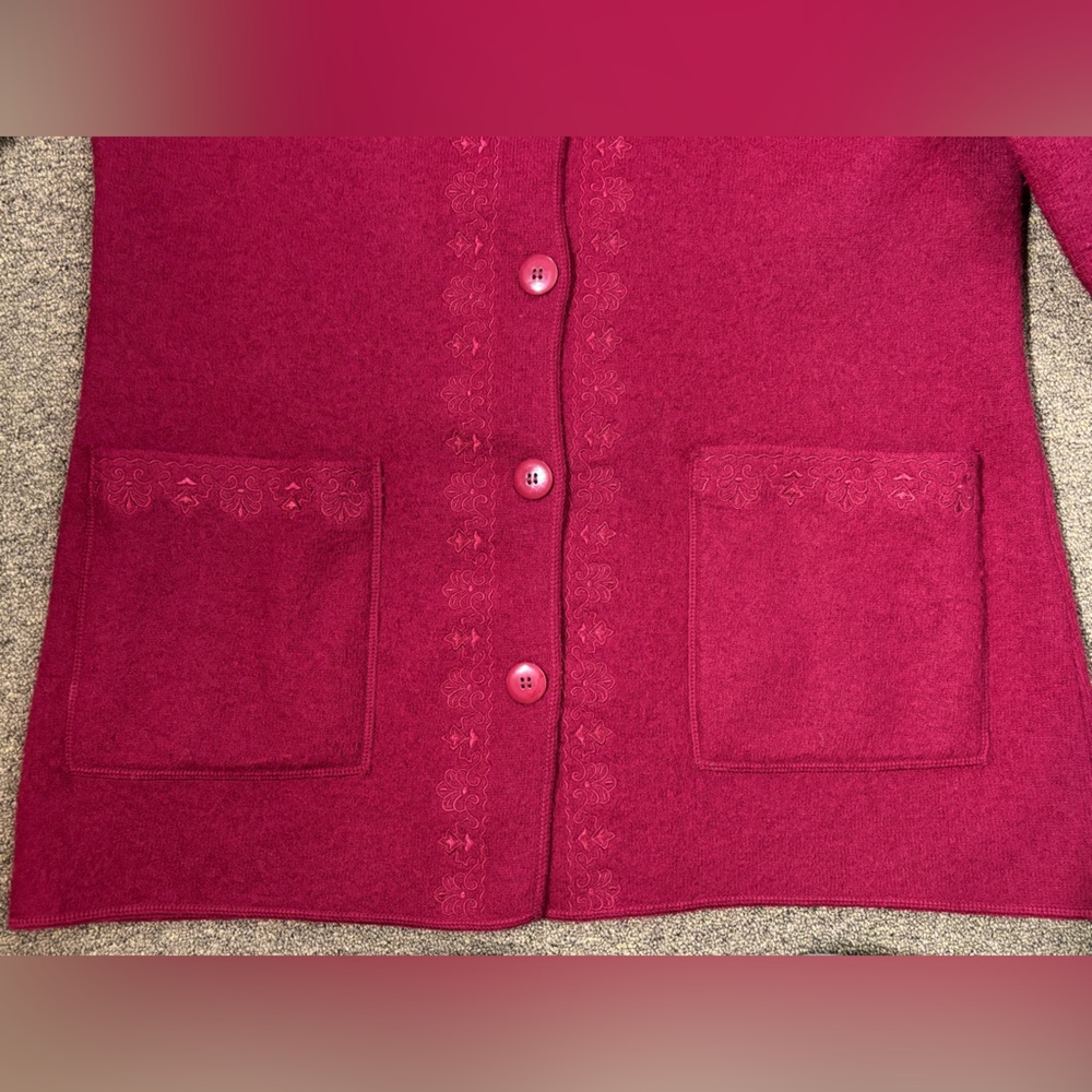 Deep Red -Cardigan Sweater/CAR COAT Size L- GREAT FOR HOLIDAYS-holiday-core - Picture 8 of 12